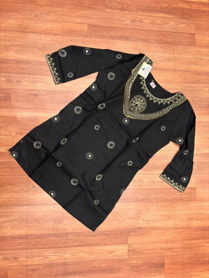 Stylish Crop Tops for Jeans