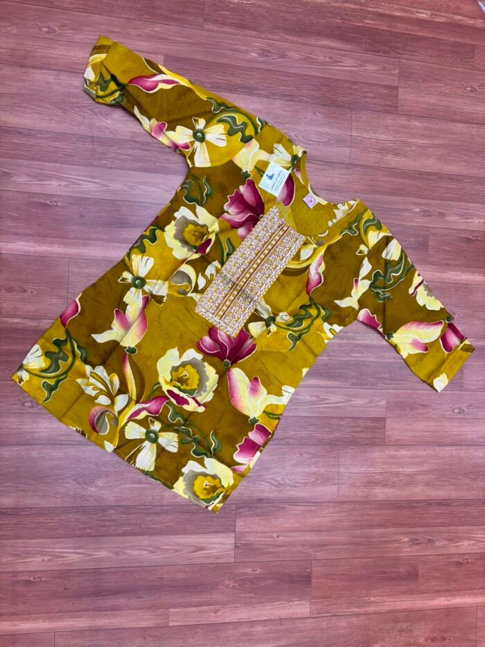 Stylish Crop Tops for Jeans